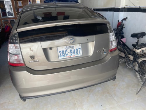 Prius 05 Full 9200$