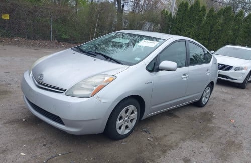 Prius 07 ពាក់កណ្តាលហ្វូលព៌ណប្រាក់ធានាឡានស្អាតអត់ដូរពណ៌អត់កាត់តឡានស្អាត
