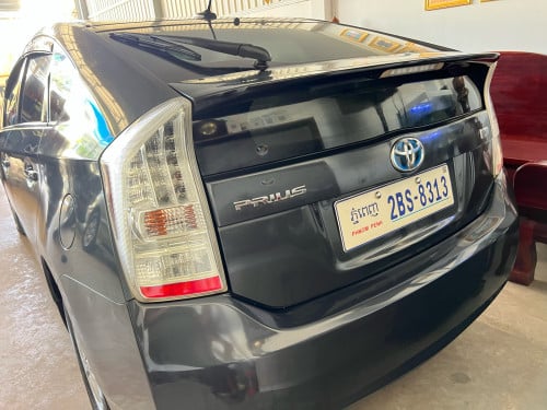 Prius 2010 Option 2 ឡានថ្មី
