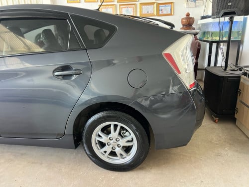 Prius 2010 Option 2 ឡានថ្មី