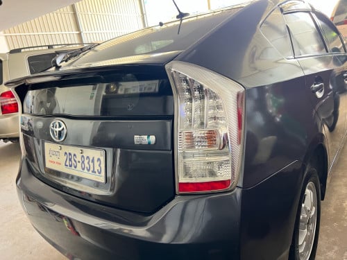 Prius 2010 Option 2 ឡានថ្មី