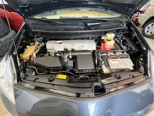 Prius 2010 Option 2 ឡានថ្មី