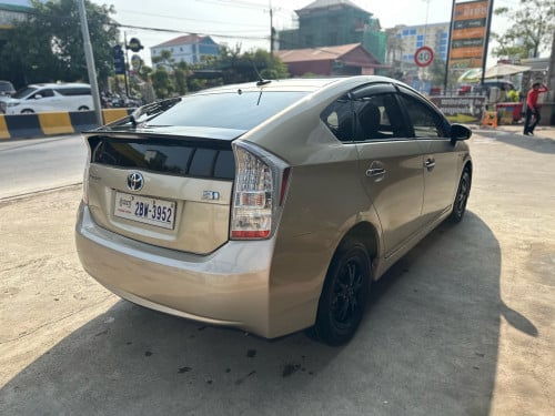 Prius 2011 4 option sola JBL