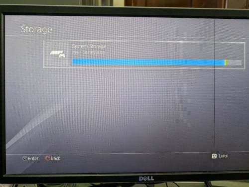 PS4 Pro JB 1T Full Games (2 original controllers, 1 clone)