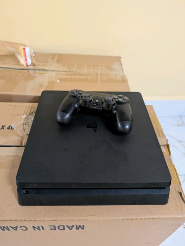 PS4 Slim 1TB can jailbreak 129$