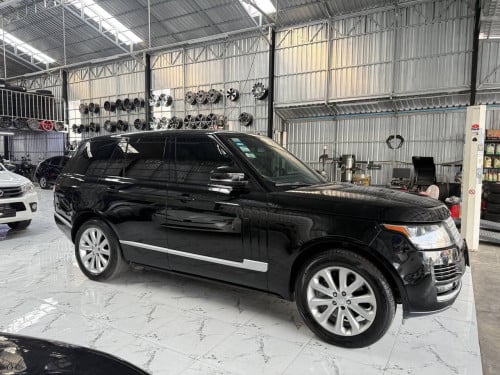 Range Rover HSE 2015