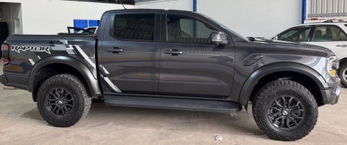 Ranger Raptor សាំង ម្ចាស់ដើម