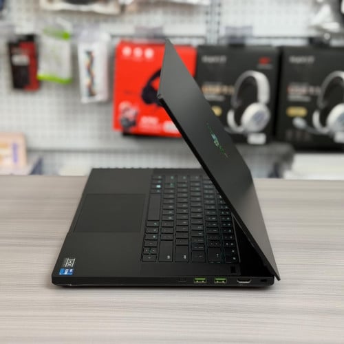 Razer Blade 15 Ram 32GB, NVIDIA RTX3070