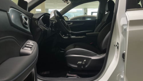 ROEWE RX5 PLUS