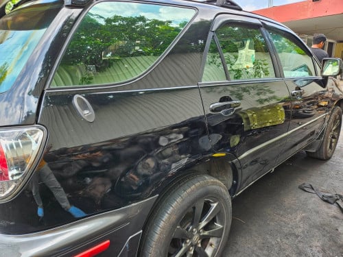 RX 300/ឆ្នាំ01/ប៉ុង2/6500$ចរចា