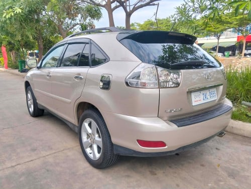 RX 330 ឡានស្អាតសុិប1ជុំ