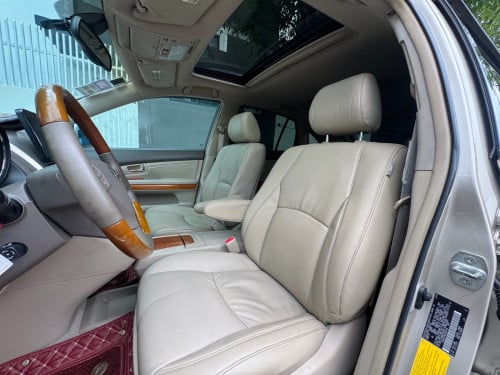 RX330 p1 04 h full option