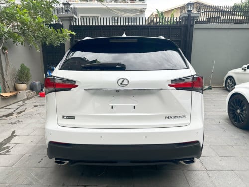 sale Lexus NX200T F-Sport2015 ប៉ុង1 ប៉ូតុង3 wireless charge