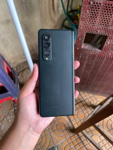 Samsung galaxy z fold3