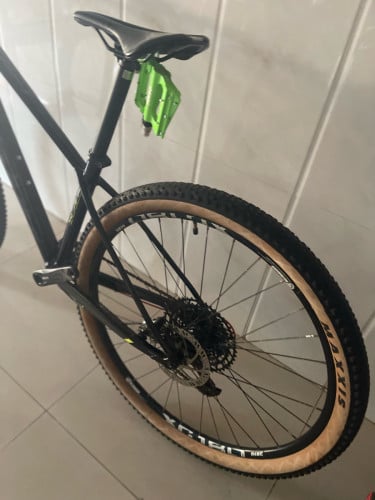 Scott scale 950