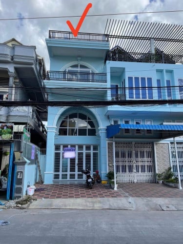 Shop for rent at 60m