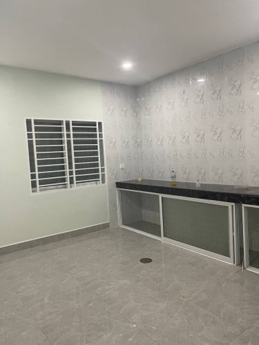 Shop for rent at 60m