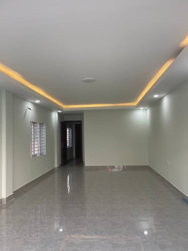 Shop for rent at 60m