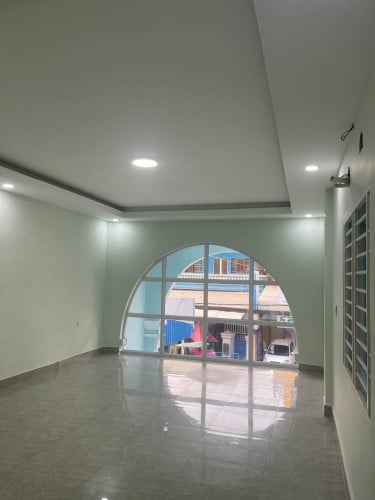 Shop for rent at 60m