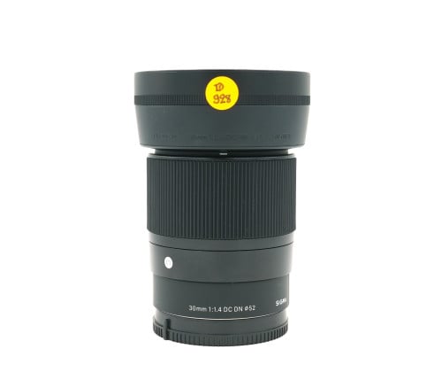 SIGMA 30mm F/1.4 DC DN ( SONY )