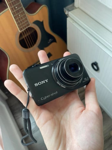 Sony Cybershot DSC-Wx7