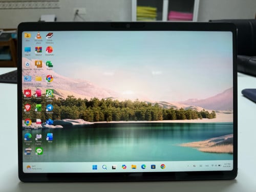 Surface Pro 11