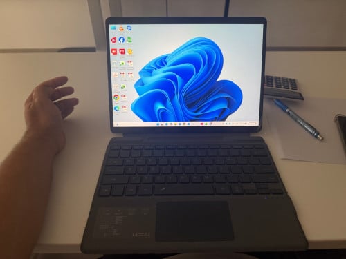 Surface Pro X LTE