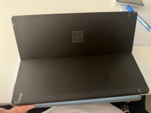 Surface Pro X LTE