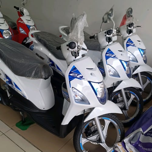 Suzuki let's