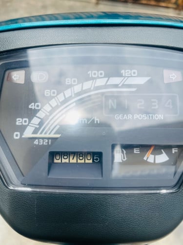 Suzuki love 110 សានុំសុីនមកពីរជប៉ុន ម៉ាសុីនអត់ទាន់ដោះហាប់ណែនណាស់គីឡូសុីនអស់ហេីយនៅតែមួយនេះទេ