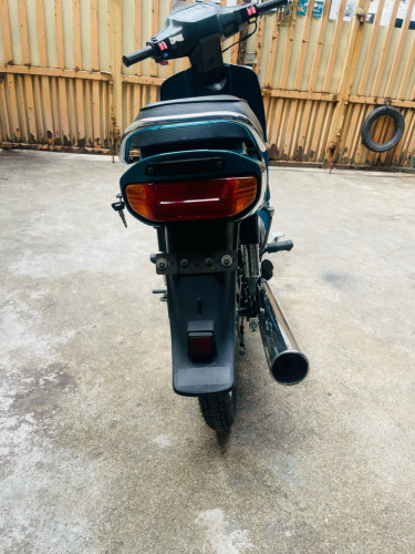 Suzuki love 110 សានុំសុីនមកពីរជប៉ុន ម៉ាសុីនអត់ទាន់ដោះហាប់ណែនណាស់គីឡូសុីនអស់ហេីយនៅតែមួយនេះទេ