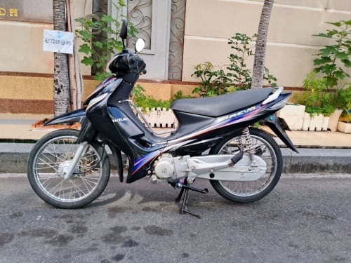 Suzuki smash Revo