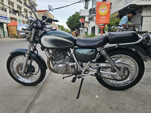 Suzuki ST 250 Fi from Japan 2012 ក្រដាស់ពន្ធ