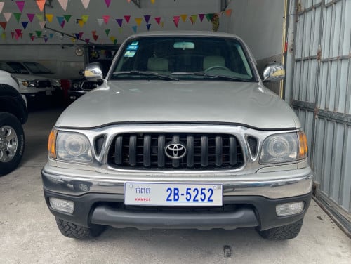 Tacoma ឆ្នាំ2001 4ម៉ាសុីន លេខអូតូ 2បាំង ឡានថ្មី