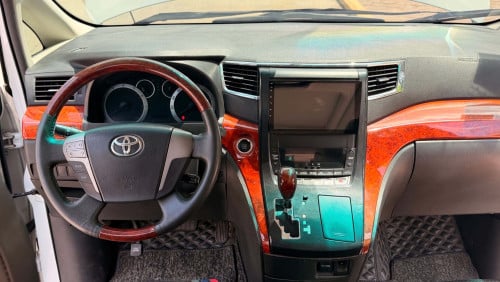 Toyota Alphard 2011 Full បេីកតំបូល2 ហ្វូលពេញ rido