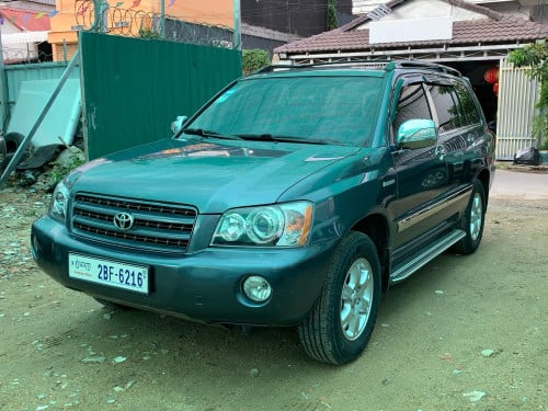 Toyota Highlander 03 V6 ប៉ុង1 លីមីធីត