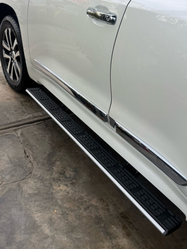 Toyota LANDCRUISER GXR 2019 Grand Touring ម្ចាស់ដើមទិញថ្មី. ឈ្នាន់អូតូ+ទ្វាបុឺត