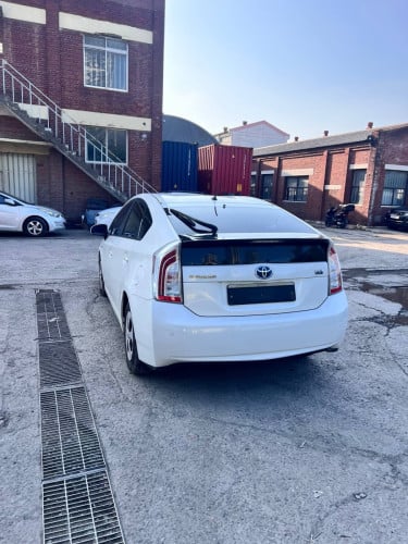Toyota Prius 2012