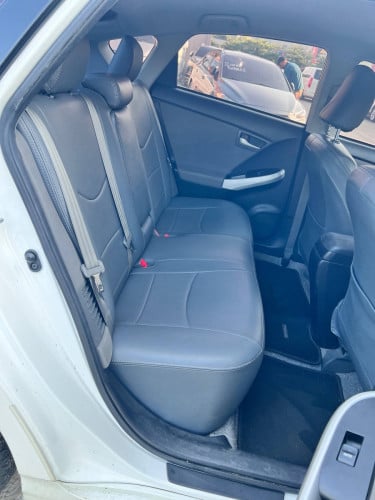 Toyota Prius 2012