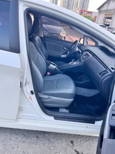 Toyota Prius 2012