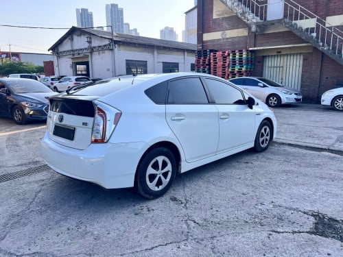 Toyota Prius 2012