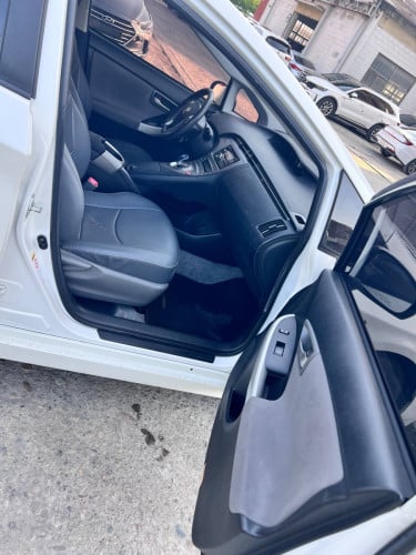 Toyota Prius 2012
