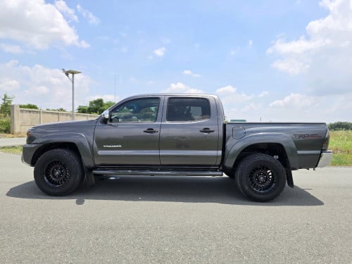 Toyota Tacoma 2013 V6 p01
