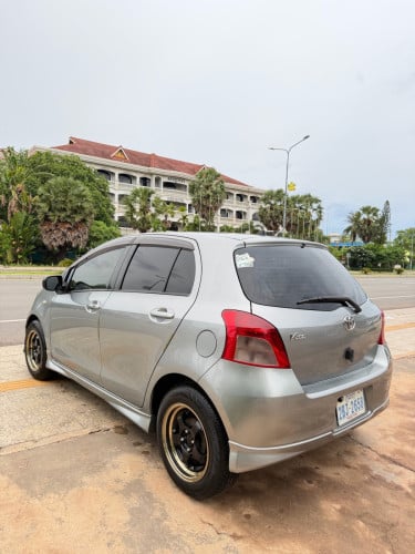 Toyota vitz 06 smart key