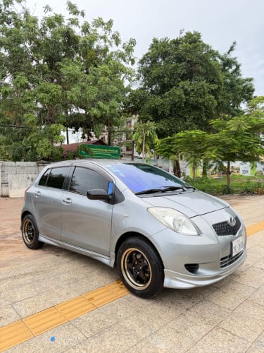 Toyota vitz 06 smart key