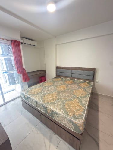 Two bedroom for rent at Arakawa condo