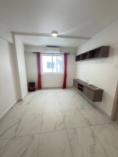 Two bedroom for rent at Arakawa condo