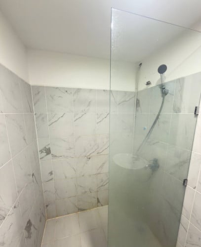 Two bedroom for rent at Arakawa condo