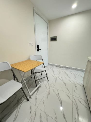 Uk plaza condo for rent