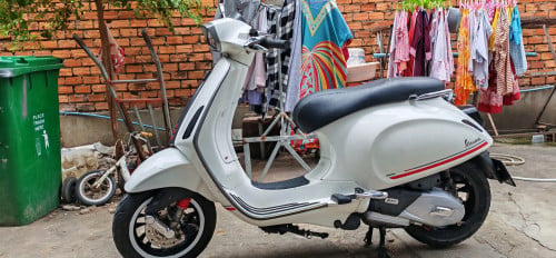 Vespa sprint 019 150cc